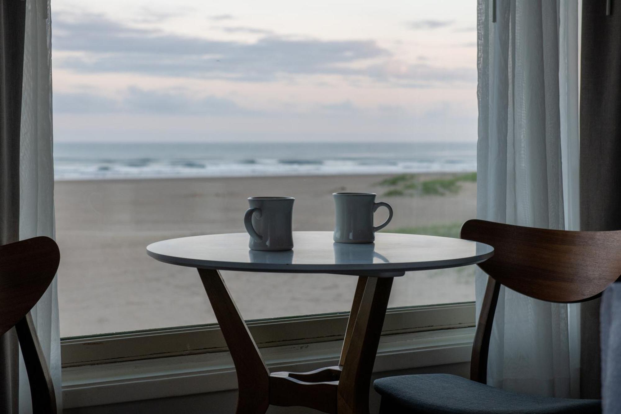 The Ocean Front At Seaside Motel Eksteriør billede